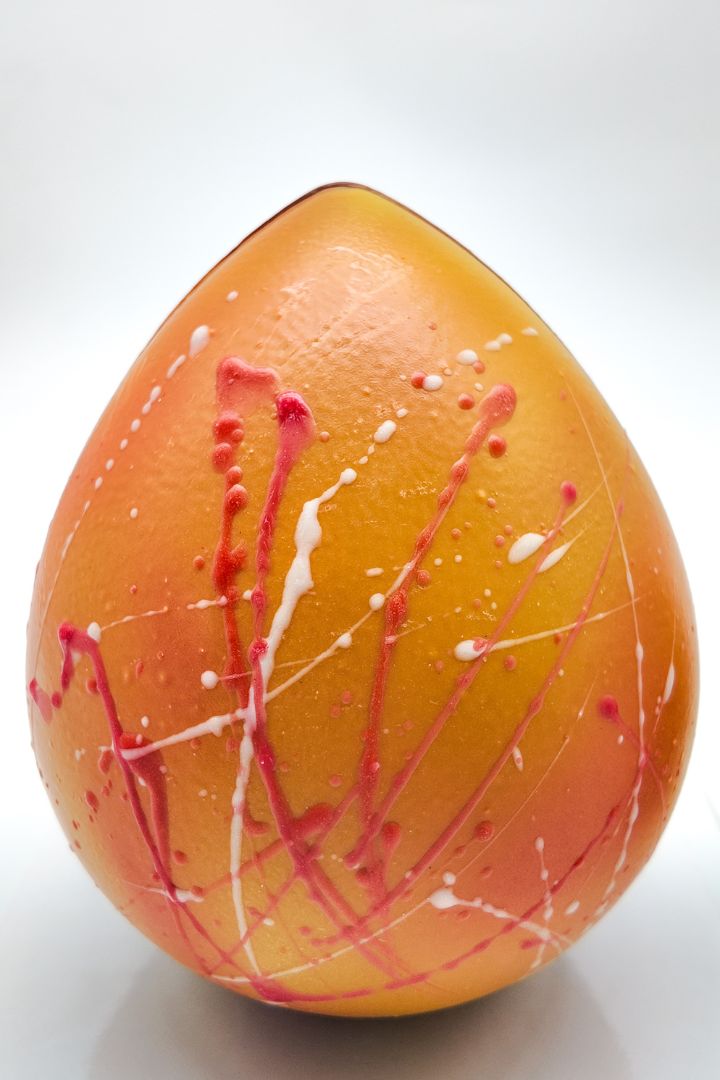 Pâques Tony Pluot Œuf de Pâques artistique jaune peint à la main